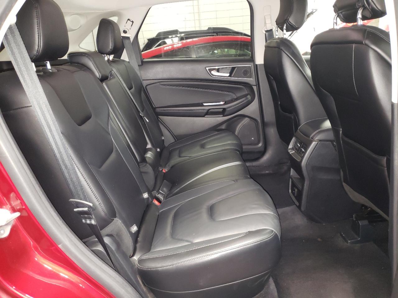 Photo 6 from auction – 2016 FORD EDGE TITAN with VIN 2FMPK4K94GBB12574