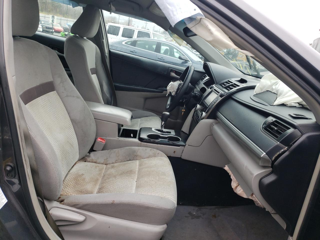 Photo 5 from auction – 2014 TOYOTA CAMRY L with VIN 4T4BF1FK0ER413009