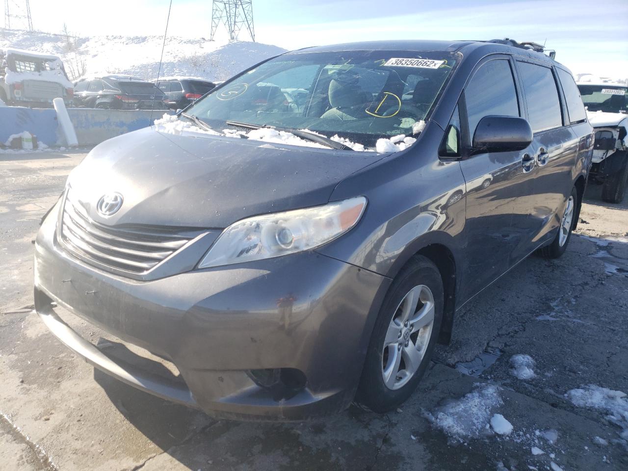 Zdjęcie 2 z aukcji – 2012 TOYOTA SIENNA LE z VIN 5TDKK3DC3CS201496