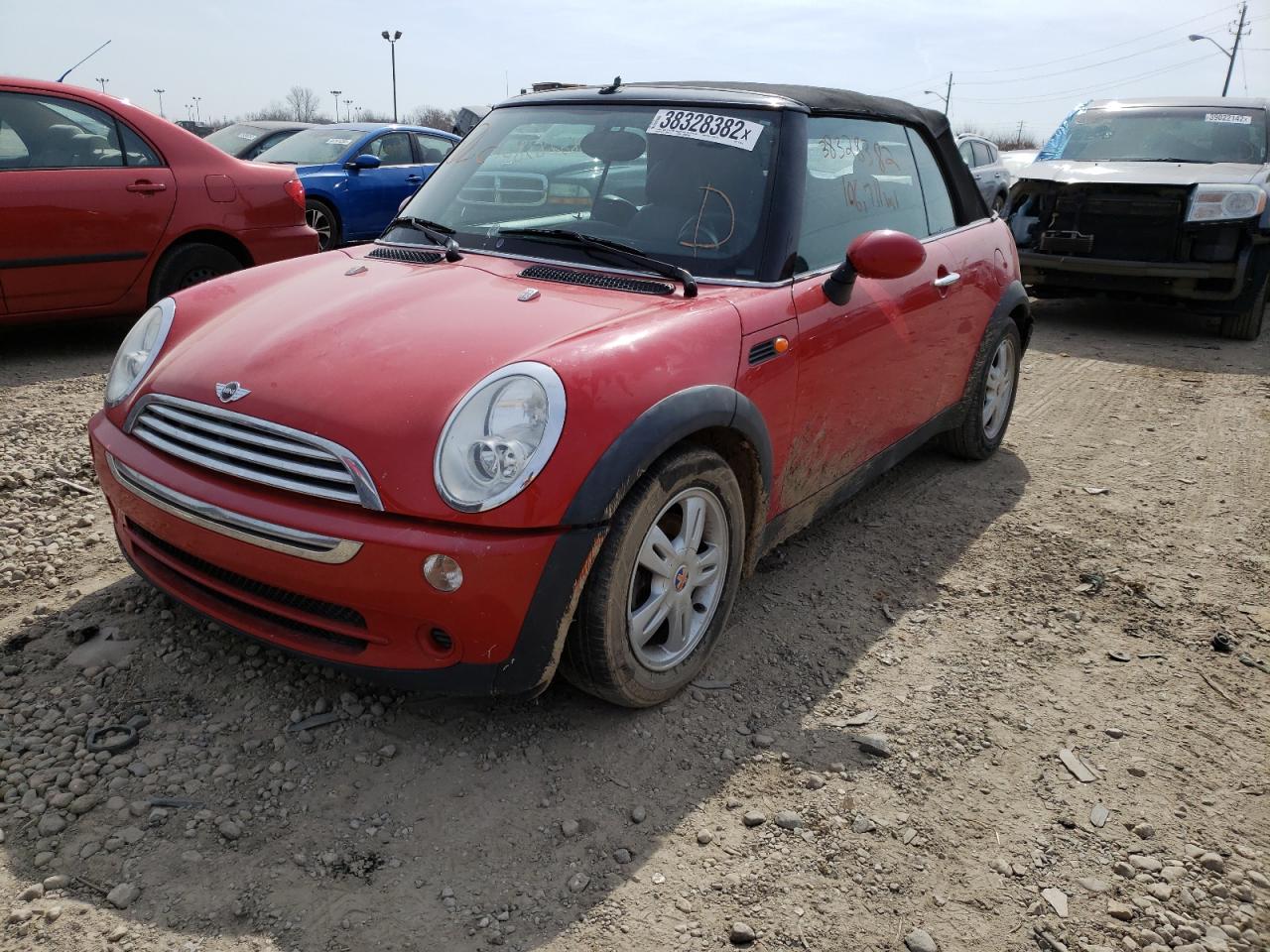 Photo 2 from auction – 2007 MINI COOPER with VIN WMWRF33567TG16910