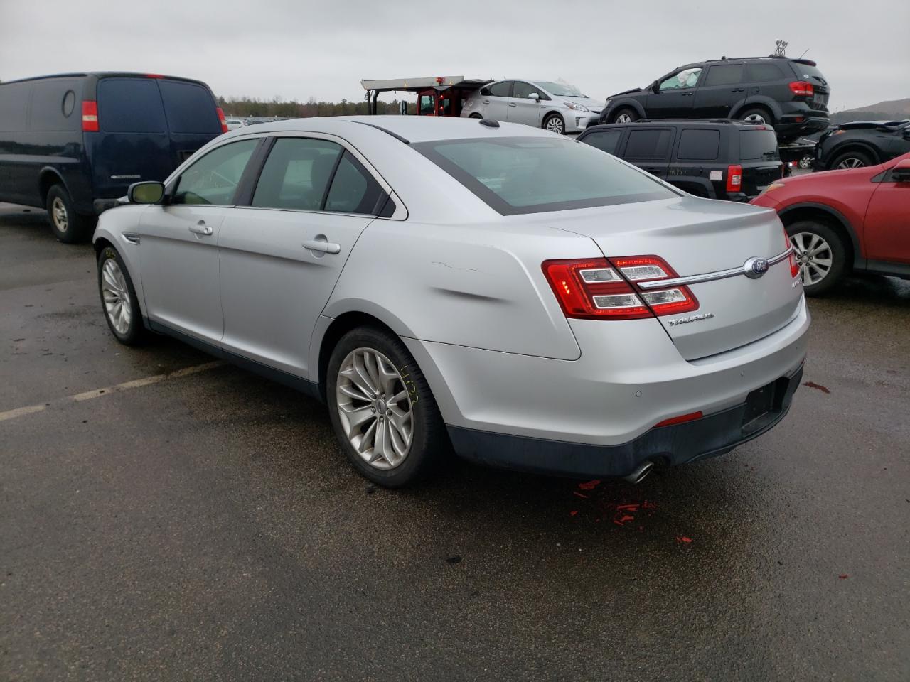 Photo 3 from auction – 2013 FORD TAURUS LIM with VIN 1FAHP2F82DG118965