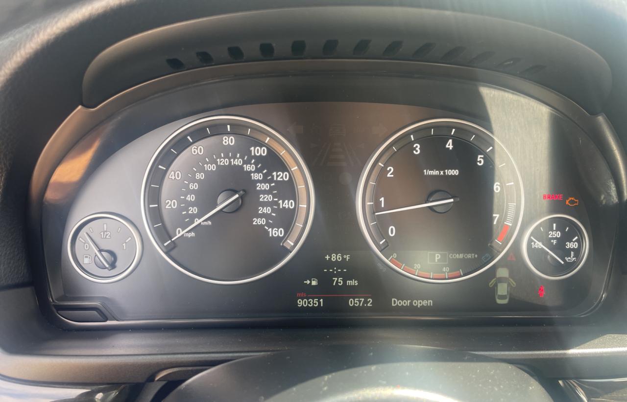 Photo 8 from auction – 2012 BMW 550 I with VIN WBAFR9C54CDV59170