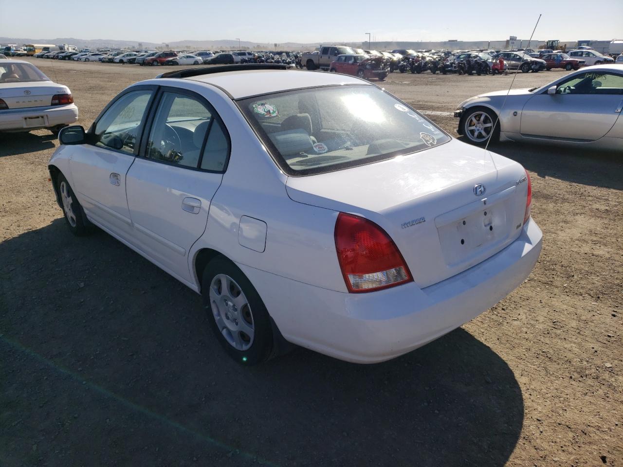 Photo 3 from auction – 2002 HYUNDAI ELANTRA GL with VIN KMHDN45D02U457095