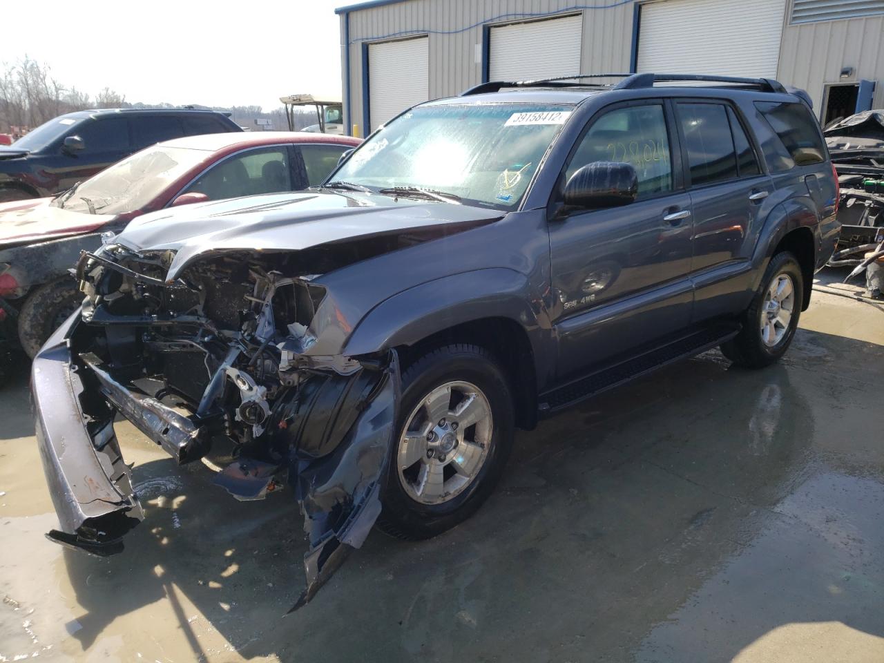 Photo 2 from auction – 2006 TOYOTA 4RUNNER SR with VIN JTEBU14R960086053