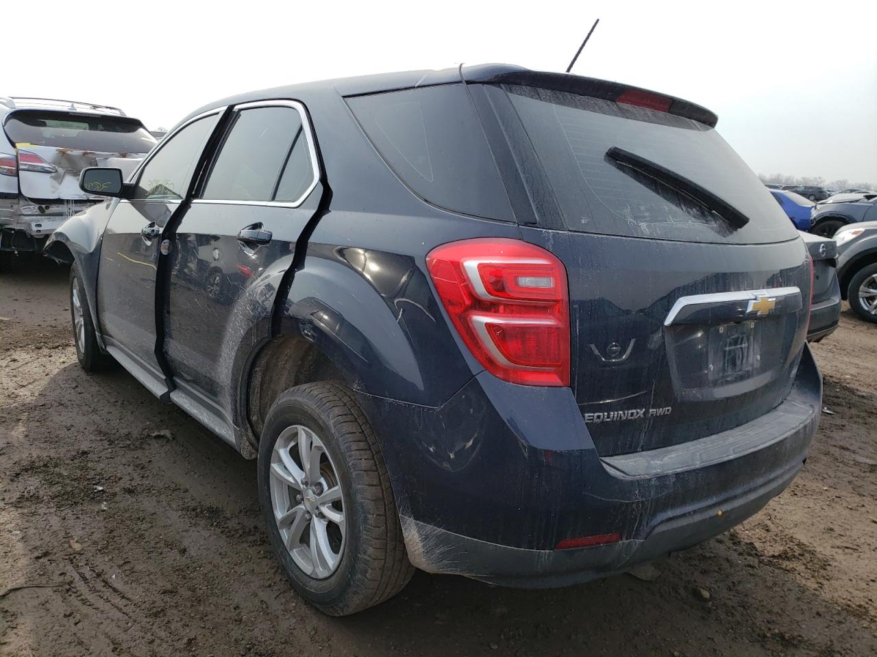 Photo 3 from auction – 2017 CHEVROLET EQUINOX LS with VIN 2GNFLEEK6H6133171