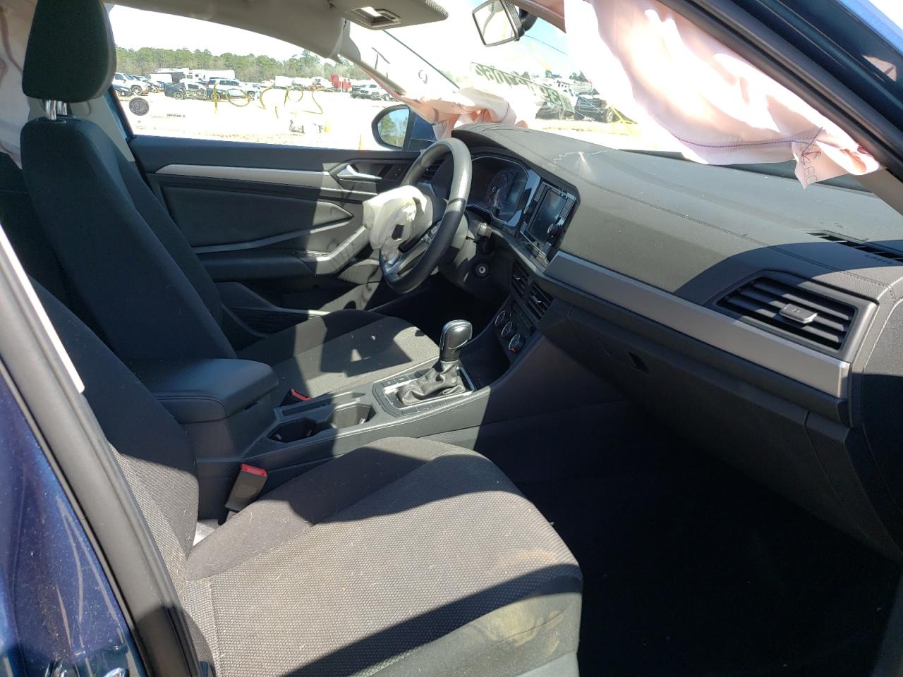 Photo 5 from auction – 2021 VOLKSWAGEN JETTA S with VIN 3VWC57BU0MM036620