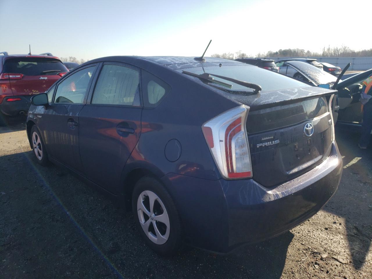 Photo 3 from auction – 2013 TOYOTA PRIUS with VIN JTDKN3DU9D0339483