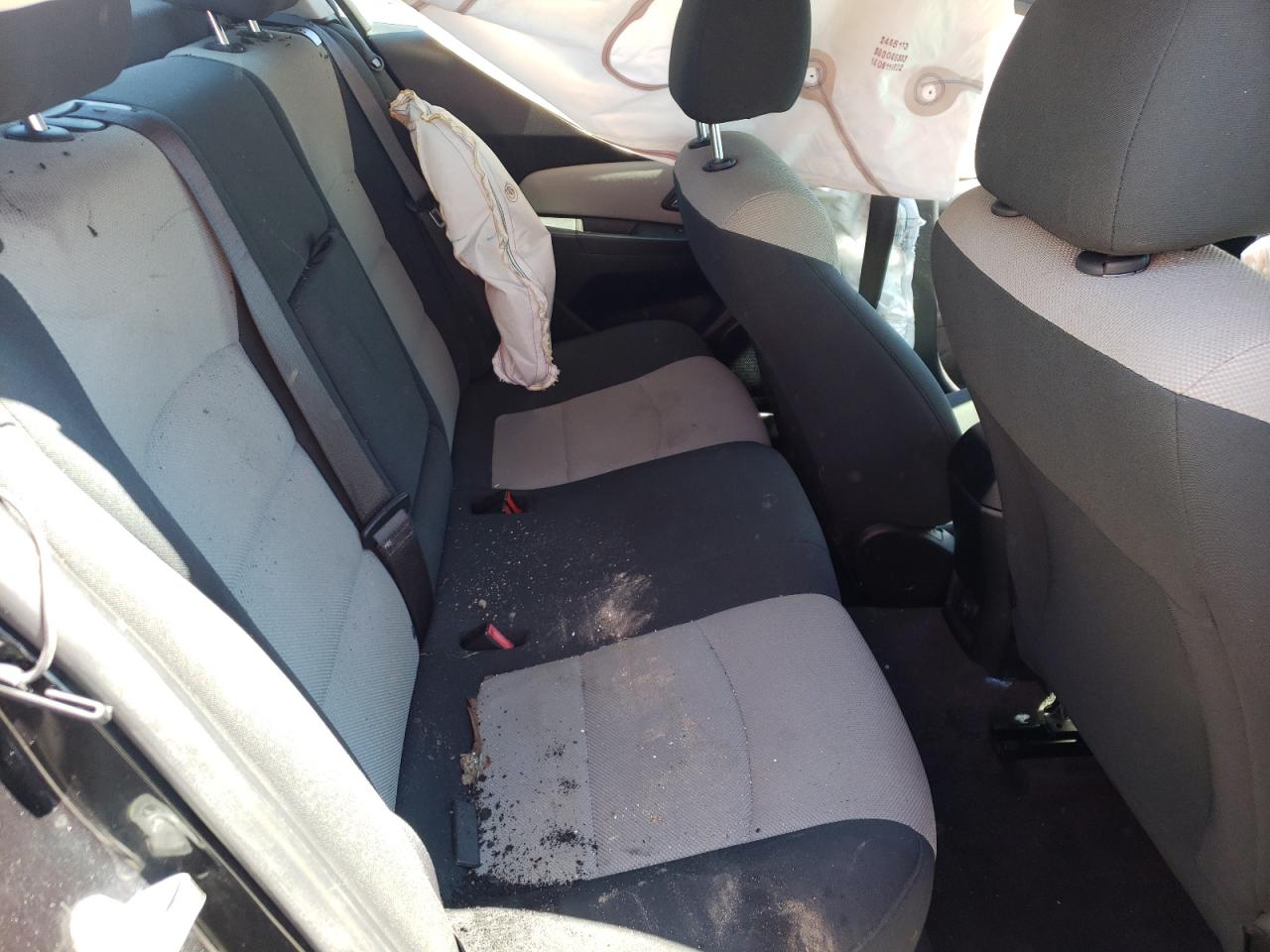 Photo 6 from auction – 2012 CHEVROLET CRUZE LS with VIN 1G1PC5SH3C7189835