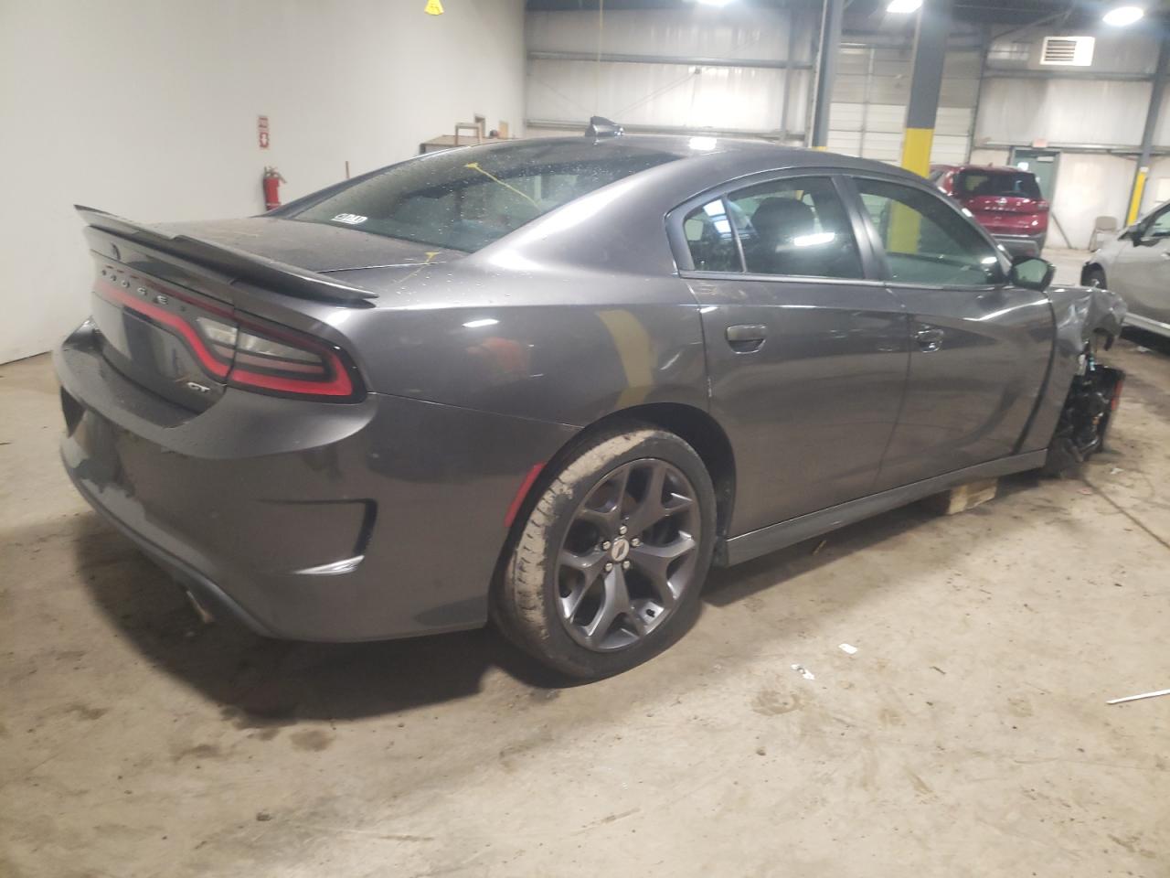Photo 4 from auction – 2019 DODGE CHARGER GT with VIN 2C3CDXHG0KH561958
