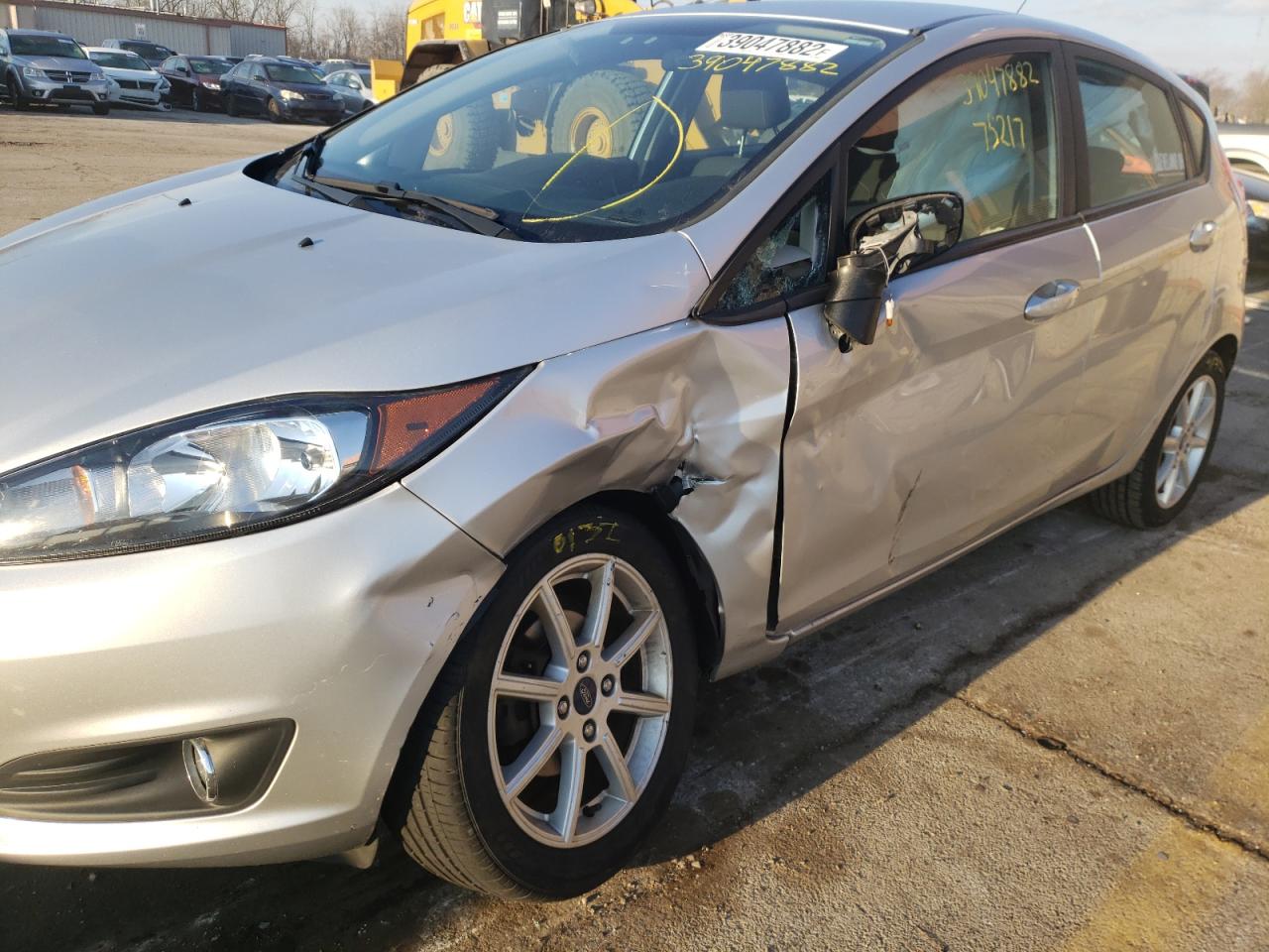 Photo 9 from auction – 2016 FORD FIESTA SE with VIN 3FADP4EJ0GM165839