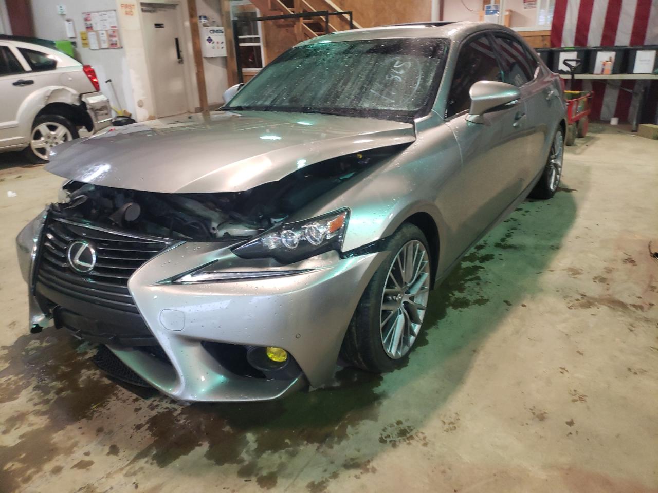 Photo 2 from auction – 2016 LEXUS IS 200T with VIN JTHBA1D28G5004929