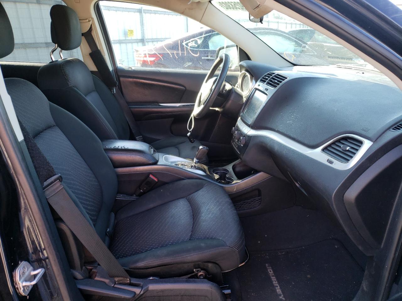 Photo 5 from auction – 2011 DODGE JOURNEY MA with VIN 3D4PG1FG2BT501453