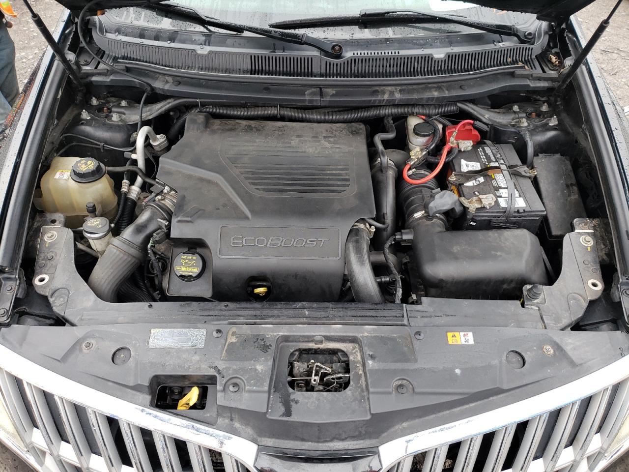 Photo 7 from auction – 2010 LINCOLN MKT with VIN 2LMHJ5AT8ABJ18531