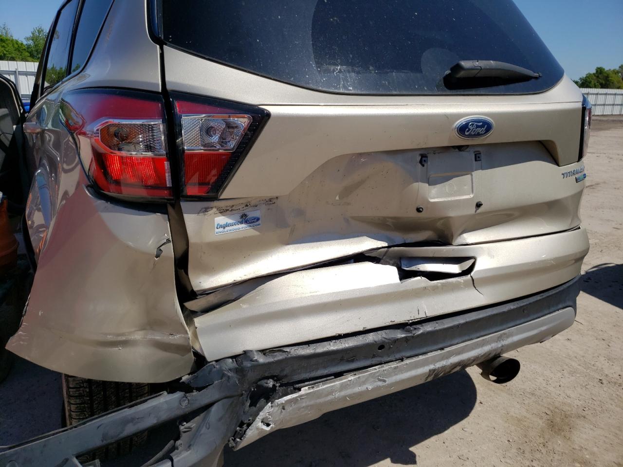 Photo 9 from auction – 2018 FORD ESCAPE TIT with VIN 1FMCU9J94JUD12332