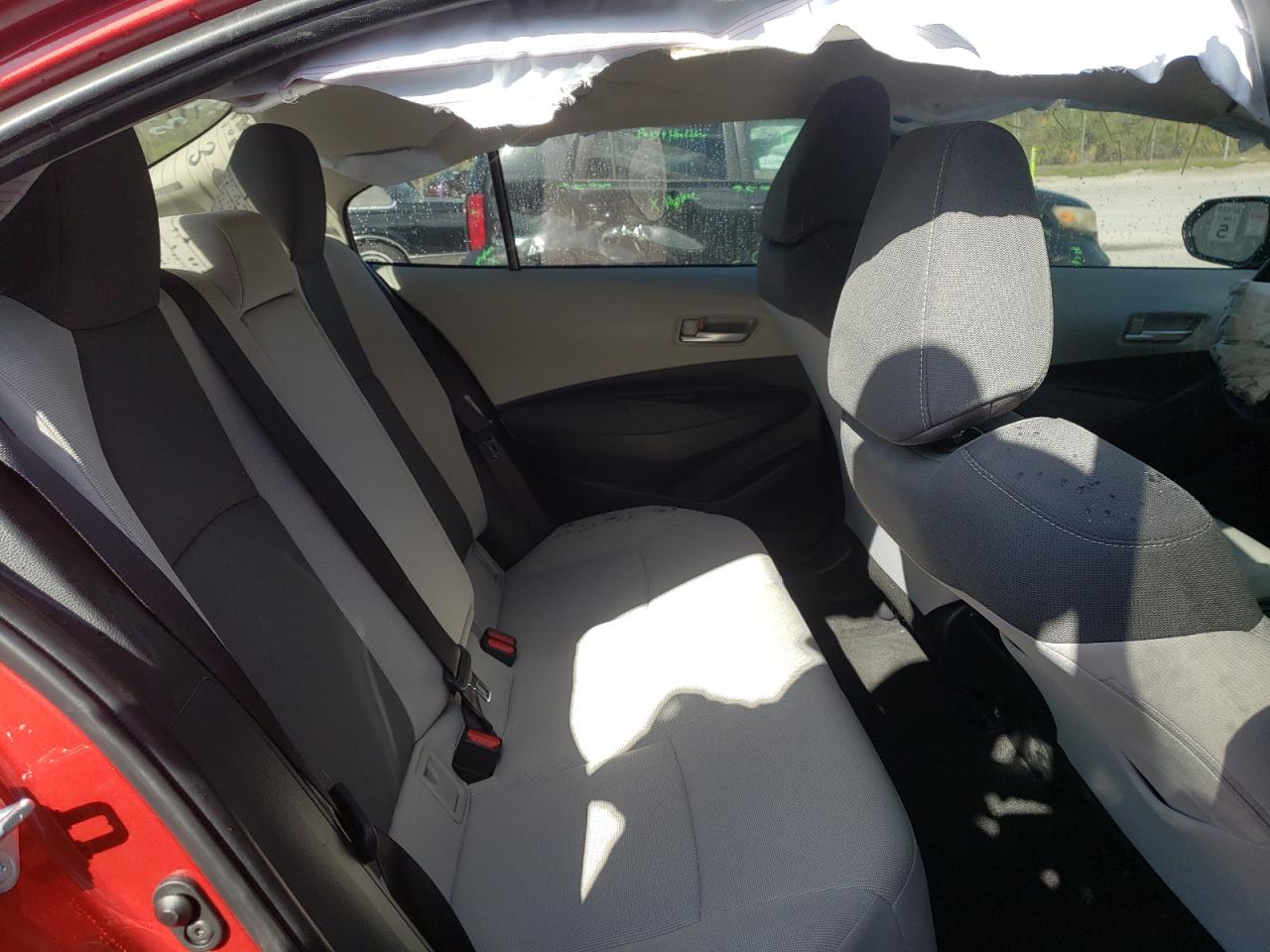 Photo 6 from auction – 2021 TOYOTA COROLLA LE with VIN JTDEPMAEXMJ166934