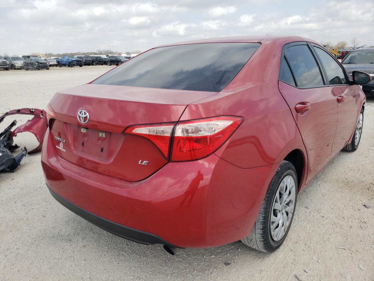 Photo 4 from auction – 2017 TOYOTA COROLLA L with VIN 5YFBURHE6HP596802