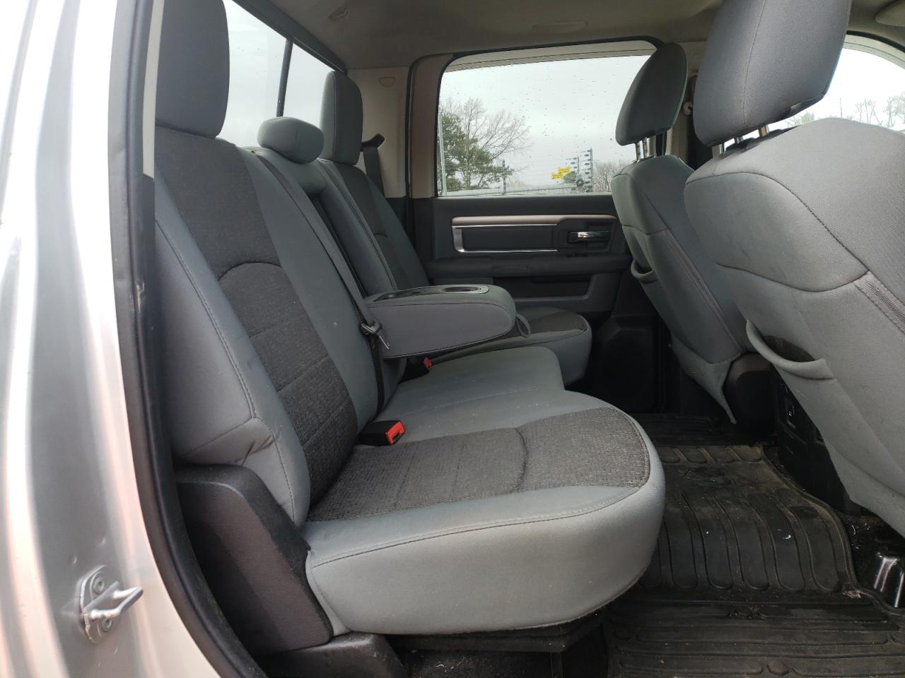 Zdjęcie 6 z aukcji – 2014 RAM 2500 SLT z VIN 3C6UR5DJ2EG206115