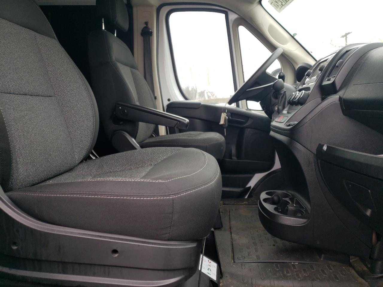 Photo 5 from auction – 2019 RAM PROMASTER with VIN 3C6TRVBGXKE547482