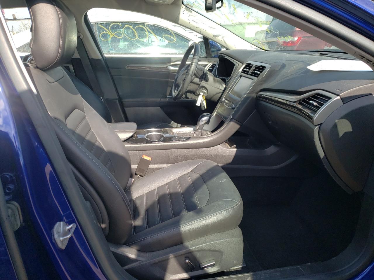 Photo 5 from auction – 2014 FORD FUSION SE with VIN 3FA6P0PU4ER109122