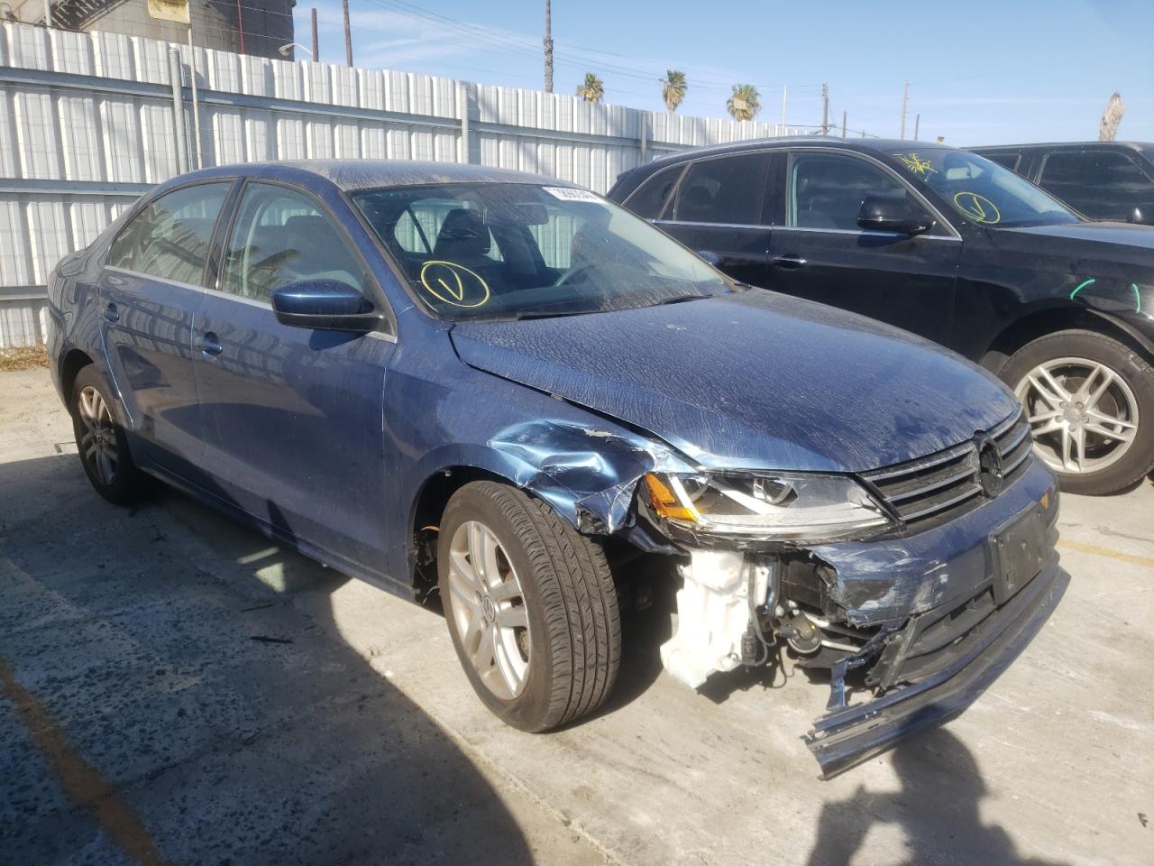 Photo 14 from auction – 2017 VOLKSWAGEN JETTA S with VIN 3VW2B7AJ8HM262857