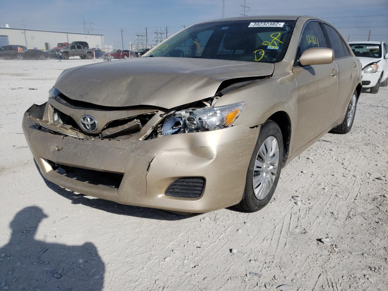 Photo 2 from auction – 2010 TOYOTA CAMRY BASE with VIN 4T4BF3EK0AR041811