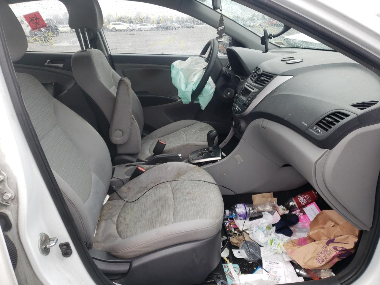 Photo 5 from auction – 2016 HYUNDAI ACCENT SE with VIN KMHCT4AEXGU026948