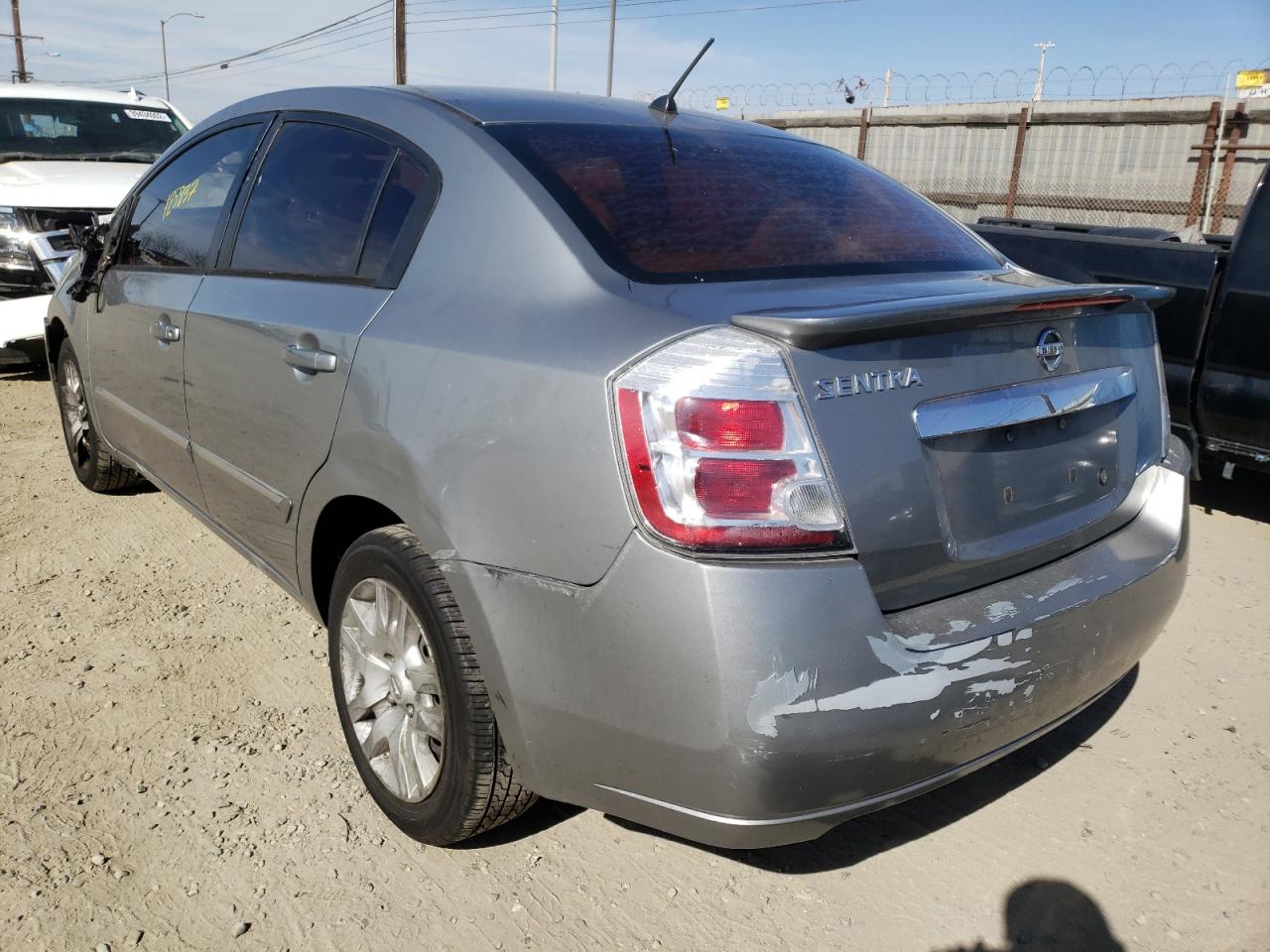 Photo 3 from auction – 2011 NISSAN SENTRA 2.0 with VIN 3N1AB6AP7BL717033