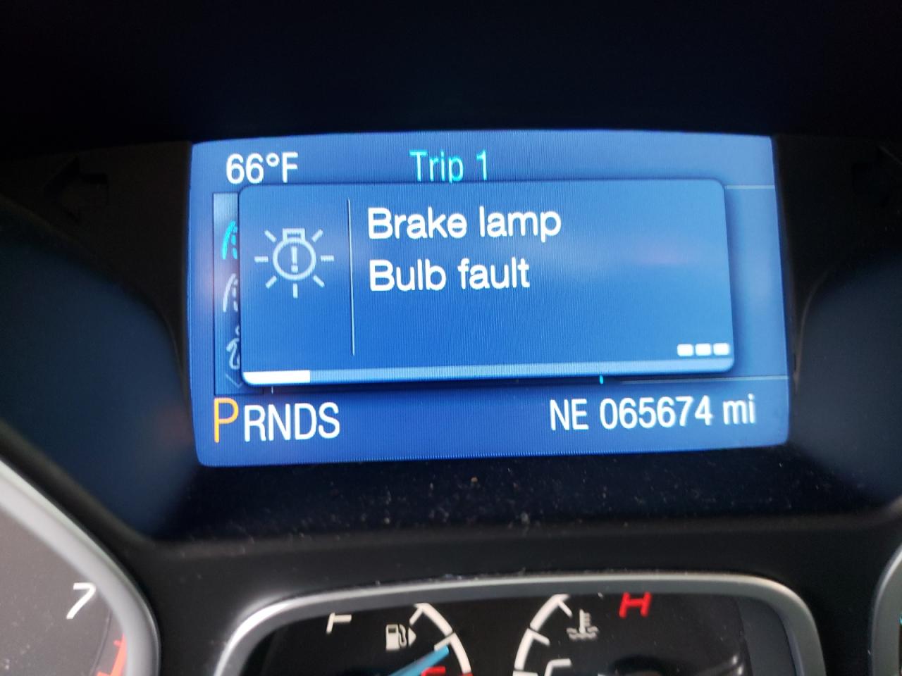 Photo 8 from auction – 2014 FORD FOCUS SE with VIN 1FADP3F20EL226445