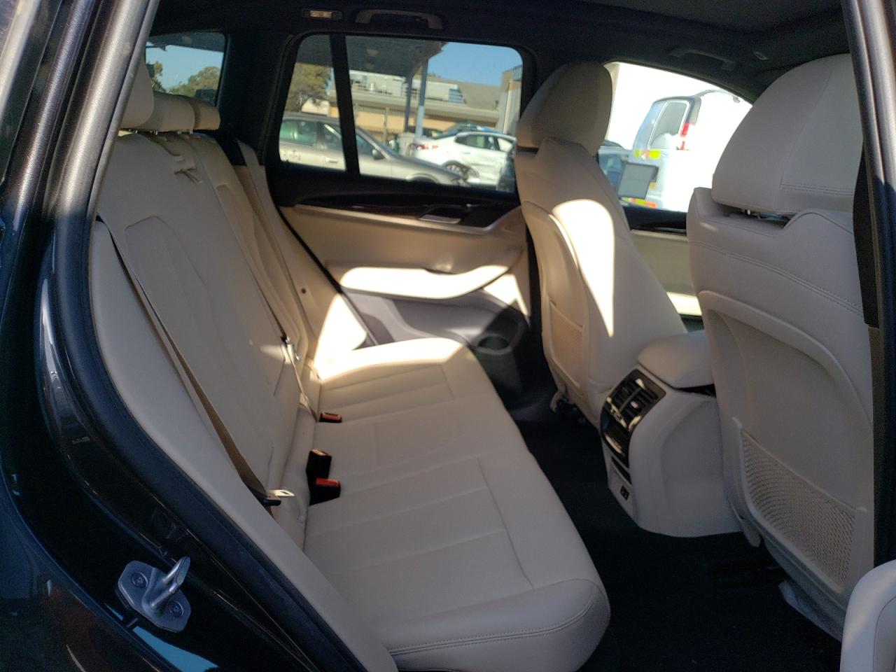 Photo 6 from auction – 2021 BMW X3 XDRIVE3 with VIN 5UXTY5C03M9F20372