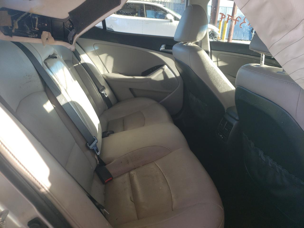 Photo 6 from auction – 2014 KIA OPTIMA with VIN 5XXGN4A70EG260343