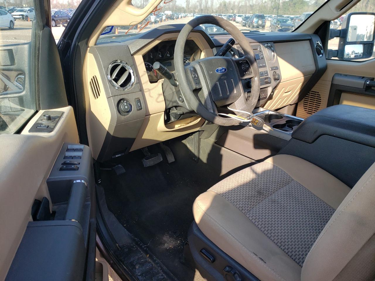 Photo 9 from auction – 2011 FORD F250 SUPER with VIN 1FT7W2A67BEC85085