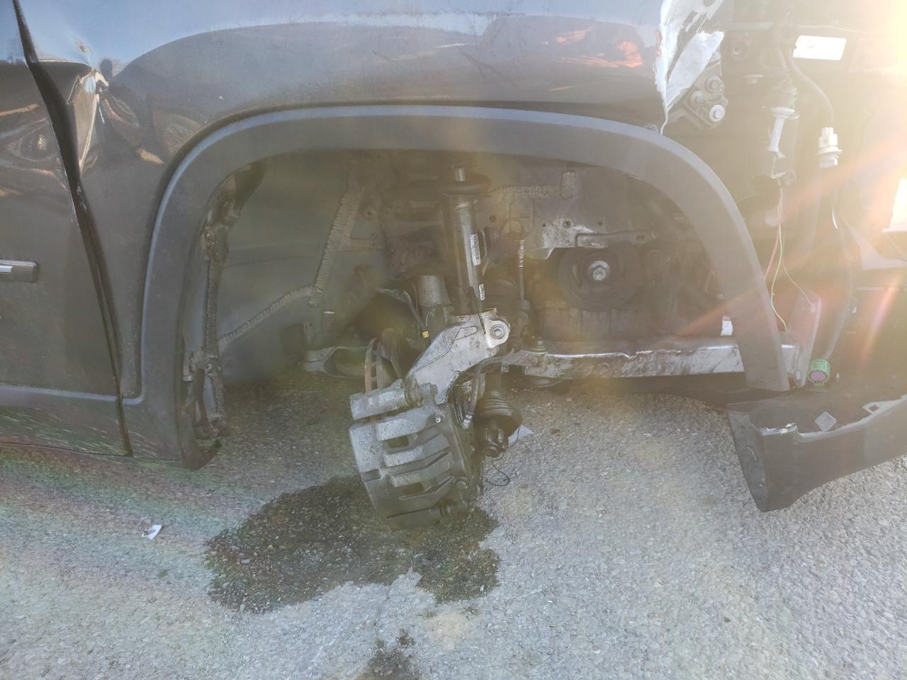 Photo 9 from auction – 2014 JEEP CHEROKEE L with VIN 1C4PJMCS0EW220467