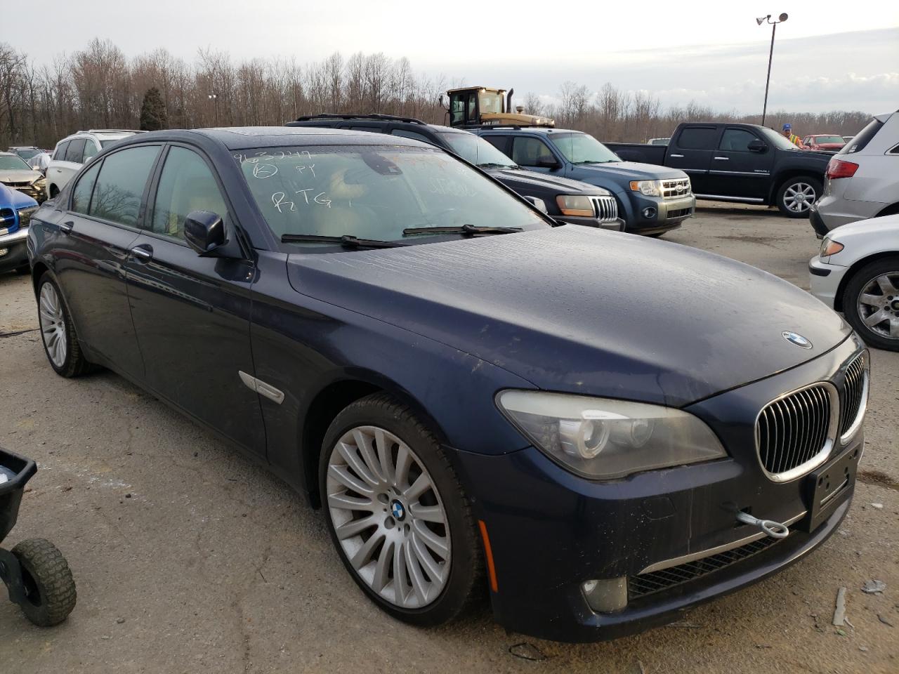 BMW 750 LI 2012 with VIN WBAKB8C52CC963247 - Photo from auction