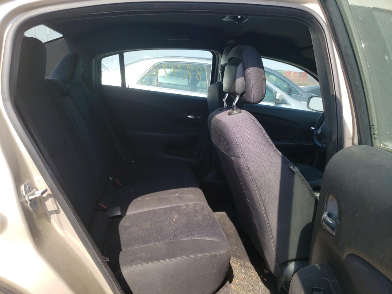 Photo 6 from auction – 2013 CHRYSLER 200 TOURIN with VIN 1C3CCBBB9DN574737