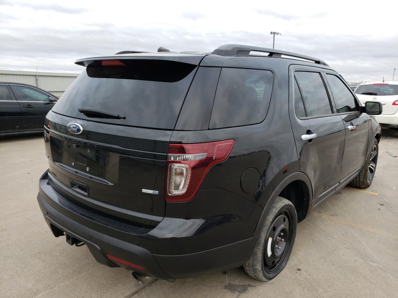 Photo 4 from auction – 2013 FORD EXPLORER S with VIN 1FM5K8GT8DGC29436