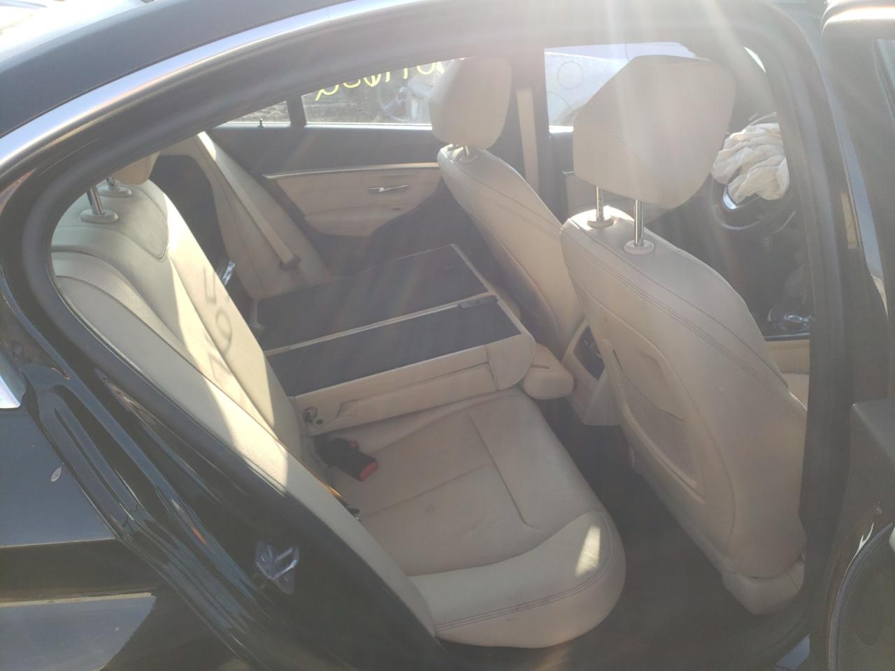 Photo 6 from auction – 2018 BMW 330 XI with VIN WBA8D9C55JEM34242