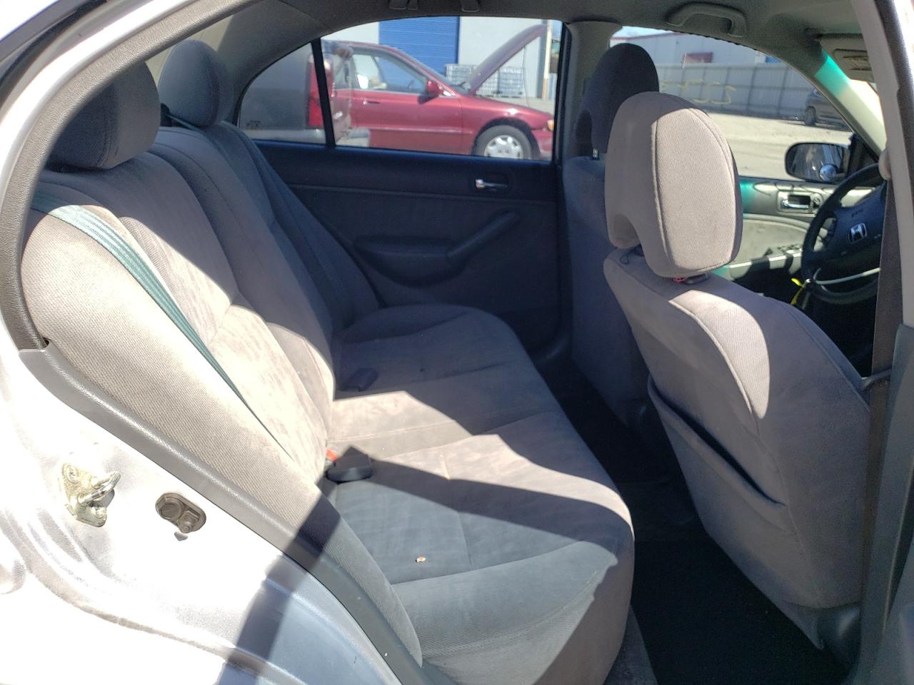 Photo 6 from auction – 2003 HONDA CIVIC LX with VIN 2HGES16573H513577