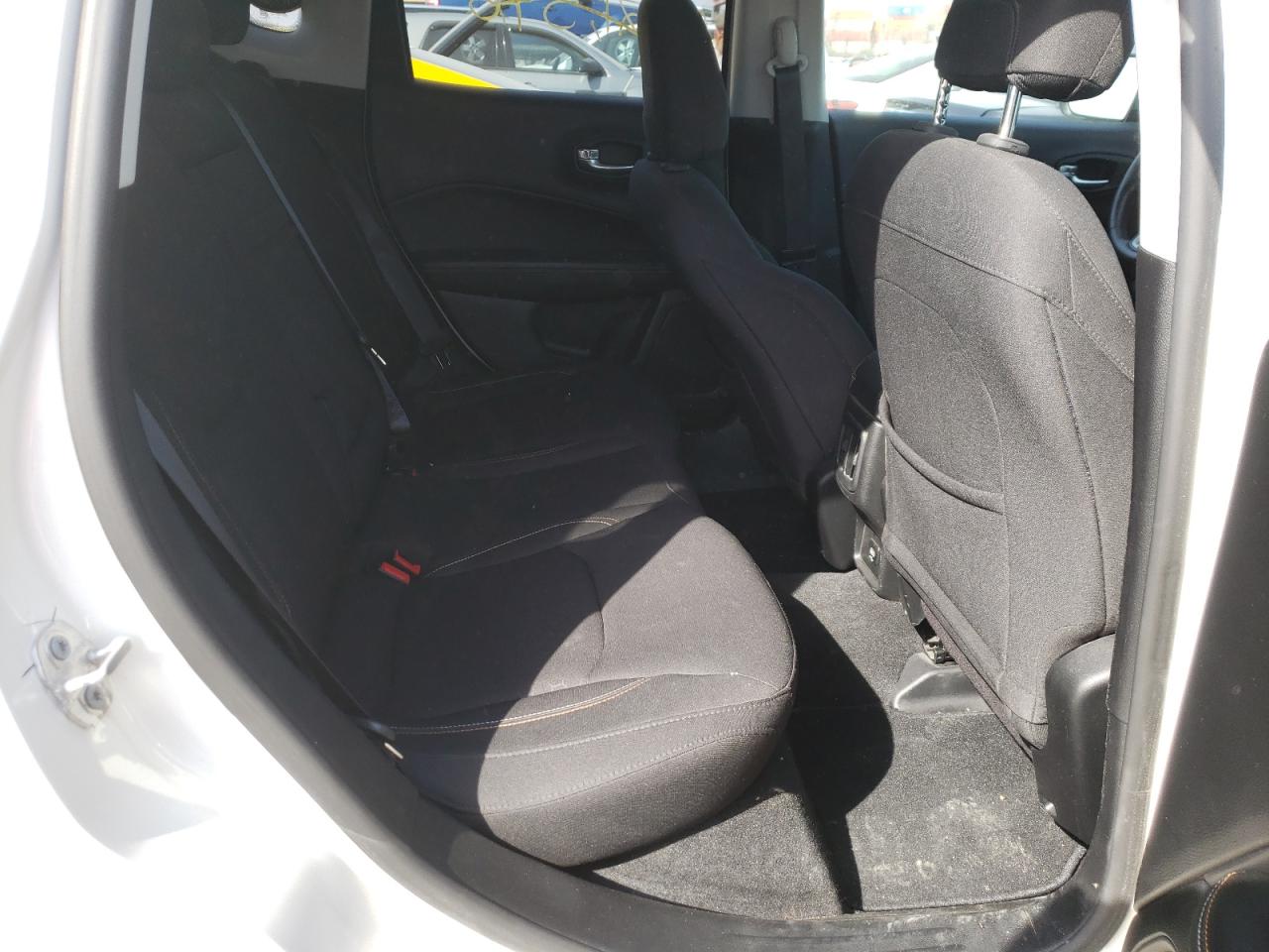 Photo 6 from auction – 2017 JEEP COMPASS SP with VIN 3C4NJDAB9HT631516