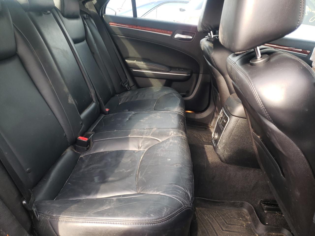 Photo 6 from auction – 2013 CHRYSLER 300 with VIN 2C3CCARG9DH634049