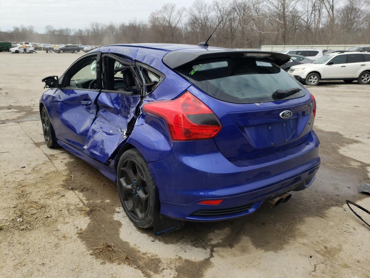 Photo 9 from auction – 2013 FORD FOCUS ST with VIN 1FADP3L9XDL126336