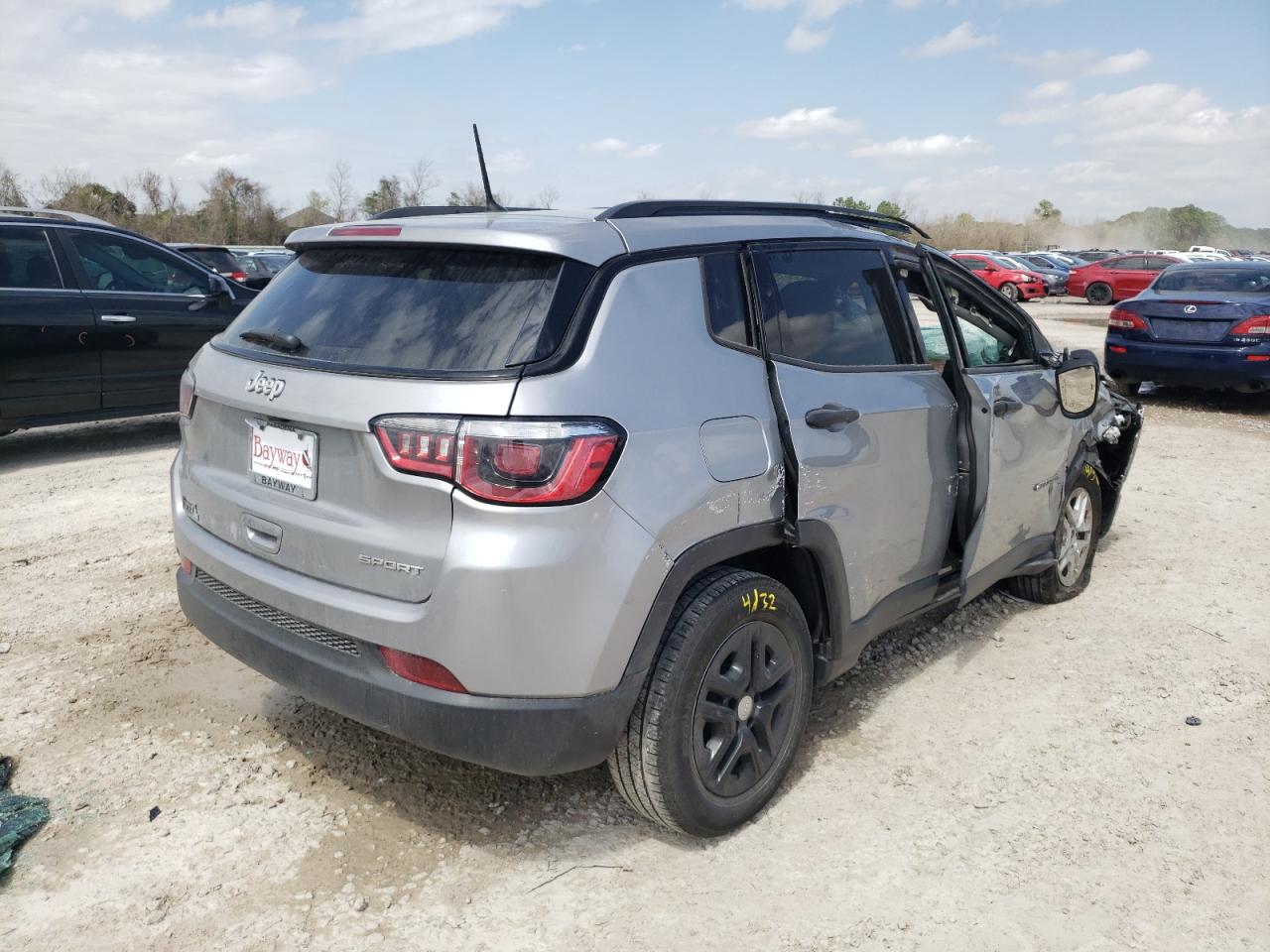 Photo 4 from auction – 2018 JEEP COMPASS SP with VIN 3C4NJCAB4JT227569