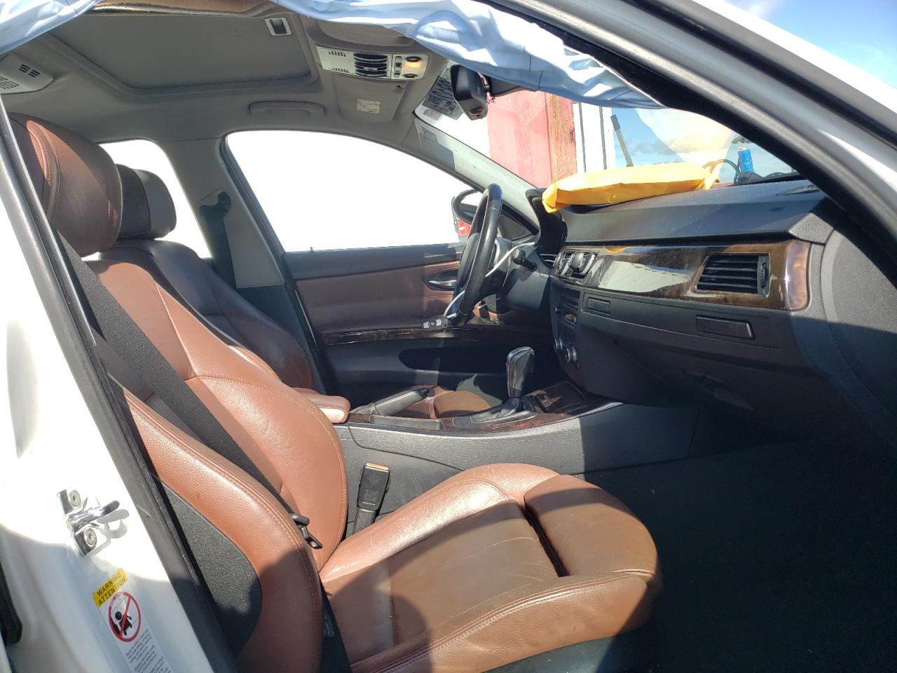 Photo 5 from auction – 2008 BMW 328 I with VIN WBAVA37508NL50777