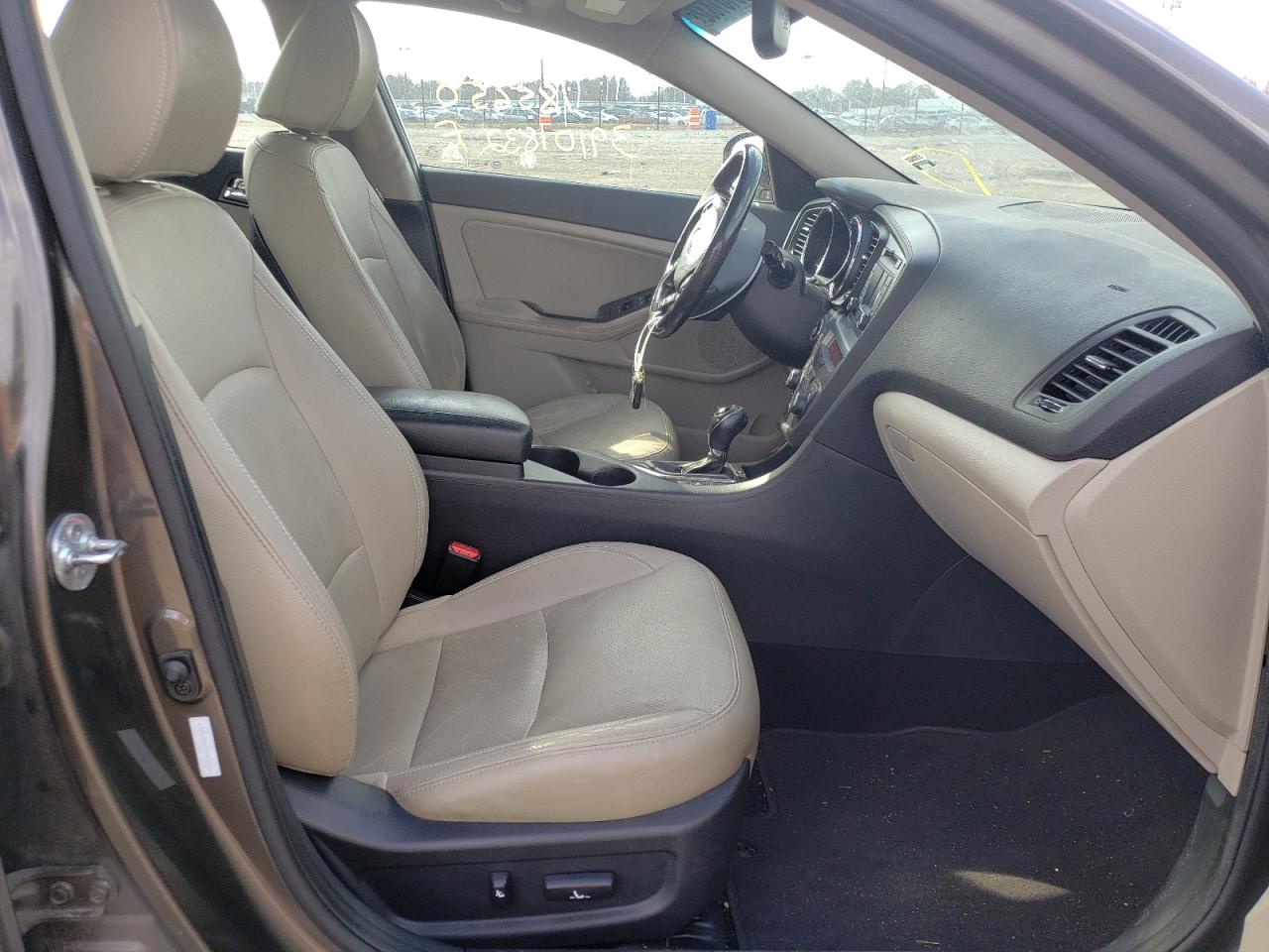 Photo 5 from auction – 2012 KIA OPTIMA EX with VIN 5XXGN4A74CG022220