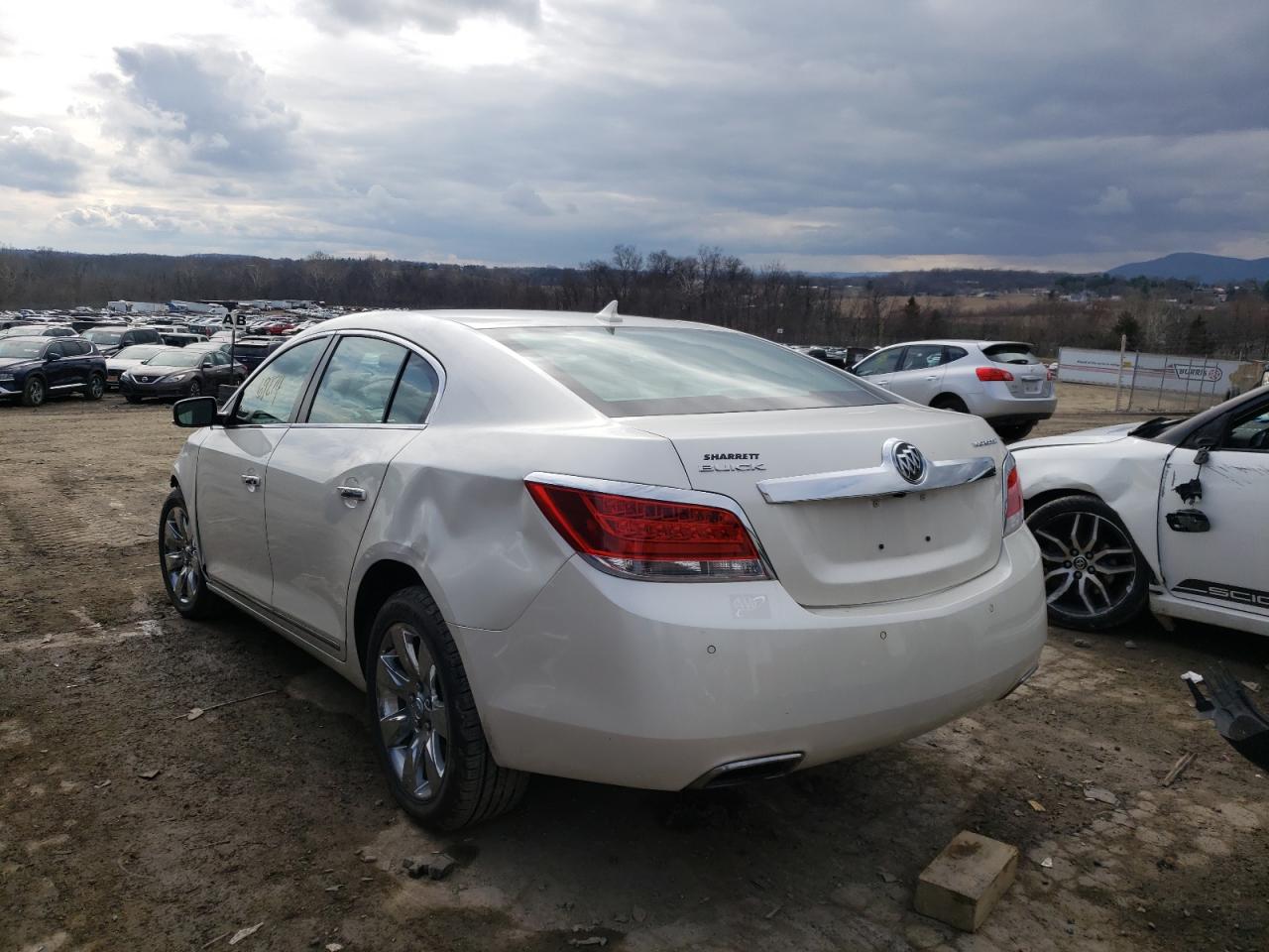 Foto 3 de la subasta – 2013 BUICK LACROSSE con VIN 1G4GC5E30DF335957