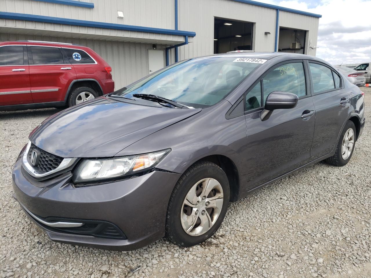 Photo 2 from auction – 2014 HONDA CIVIC LX with VIN 19XFB2F52EE063781