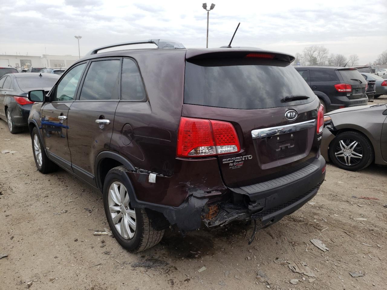 Photo 9 from auction – 2011 KIA SORENTO EX with VIN 5XYKUDA23BG153165