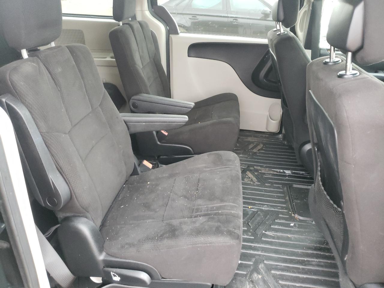 Photo 6 from auction – 2012 DODGE GRAND CARA with VIN 2C4RDGCG9CR149711