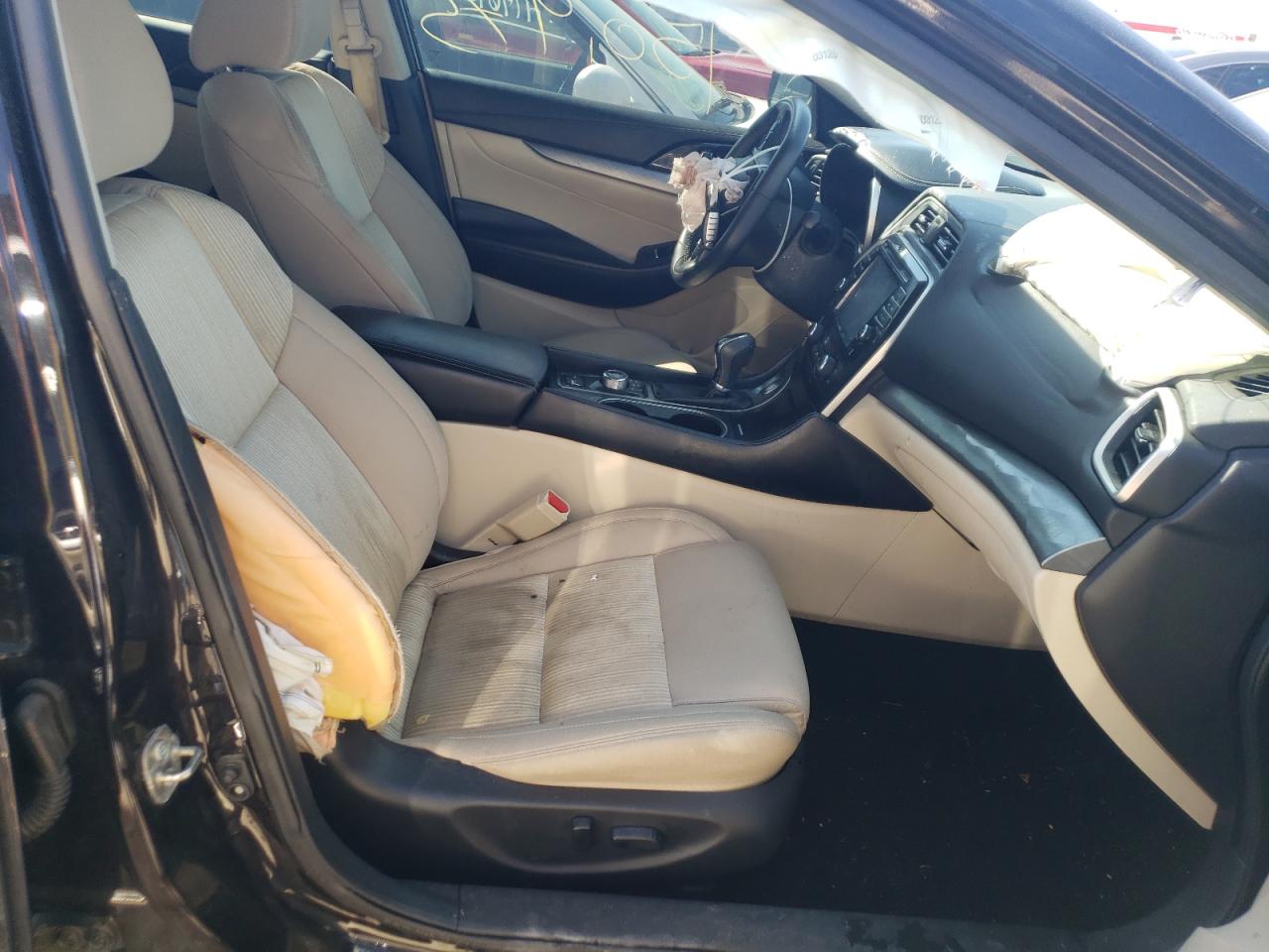 Photo 5 from auction – 2017 NISSAN MAXIMA 3.5 with VIN 1N4AA6AP3HC367619