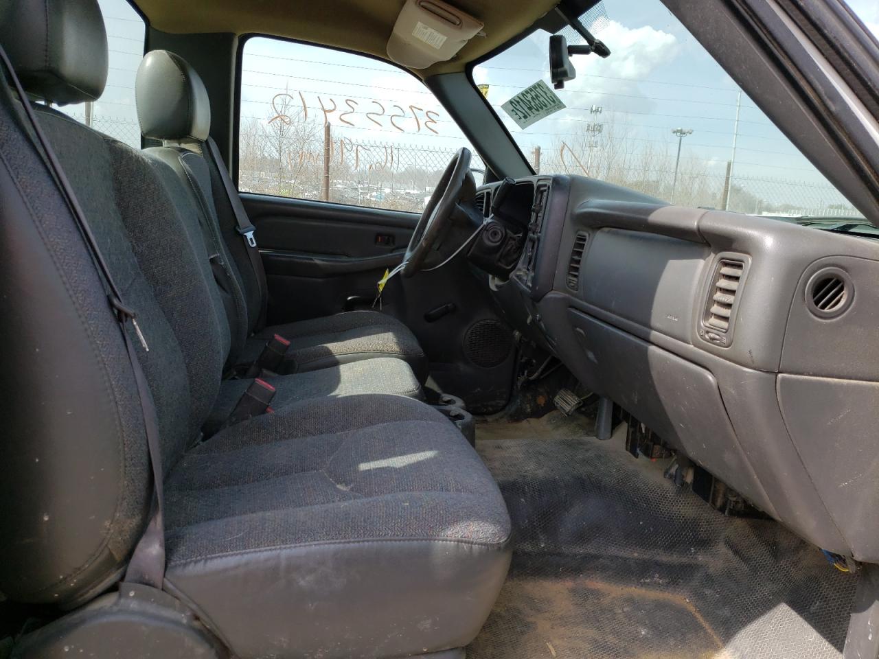 Photo 5 from auction – 2007 CHEVROLET SILVERADO with VIN 1GCEC14X67Z120126