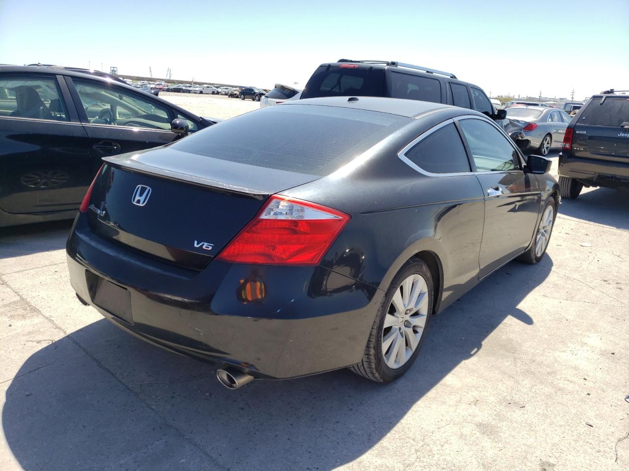 Photo 4 from auction – 2010 HONDA ACCORD EXL with VIN 1HGCS2B84AA000988